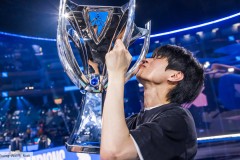 LCK春季总决赛媒体日直击：战队选手问答精华与决赛前瞻解析